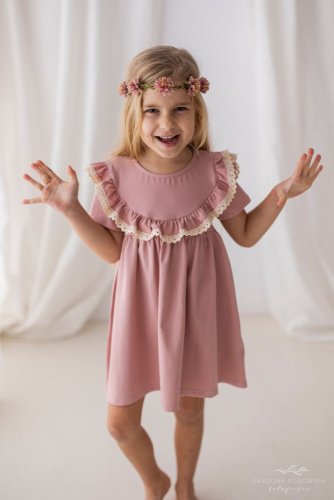 krásné šaty s krátkým rukávem značky lily grey, malvinka.cz