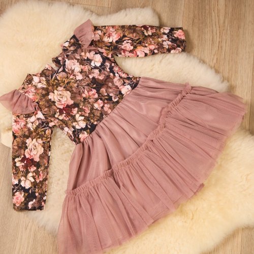 Elegantní šaty pro malé princezny na každou slavnost