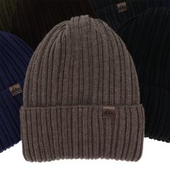 Kvalitní pánská čepice z merino vlny – ideální pro zimní dny