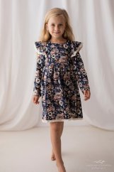 Romantické šaty s krajkou a květinovým vzorem