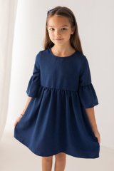 Dívčí boho šaty v námořnické modré – elegance a pohodlí v jednom