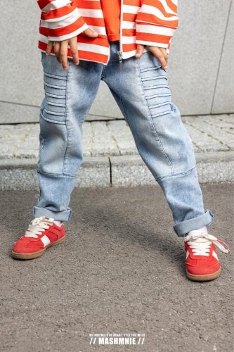 Baggy jeans pro kluky v trendy modrém provedení – pružný pas a volný střih pro pohodlné nošení. | Malvinka.cz