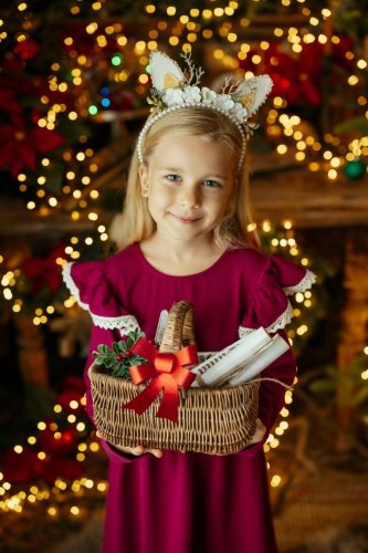 Dívčí šaty malinově ružové Lily Grey  s krajkou