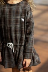 Volný střih, moderní design, každodenní komfort