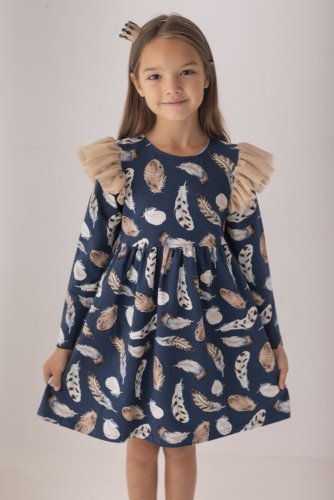 Stylové dívčí šaty s potiskem peří a tylovými detaily