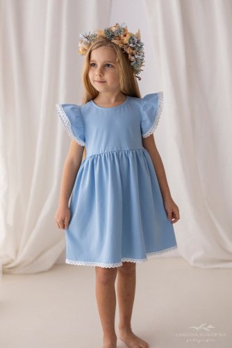Holčičí šaty s krátkým rukávem modré barvě značky lily Grey 