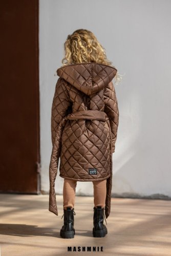 Lehký kabát ideální na podzim i mírnou zimu