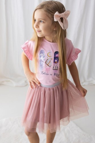 Dívčí tričko s volánkovými rukávy – jemný růžový design