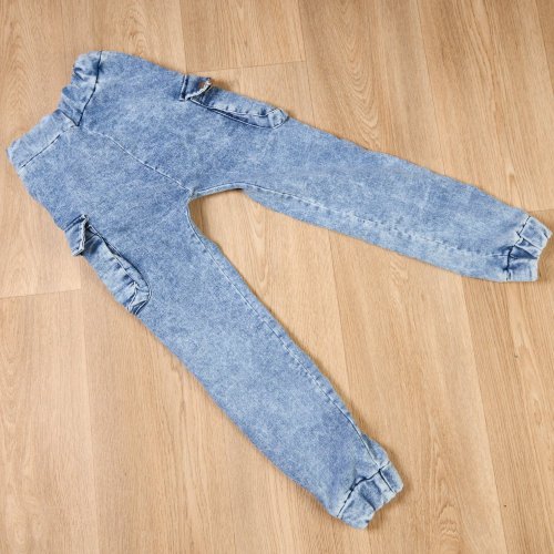 Pružný pas a nohavice pro pohodlné nošení