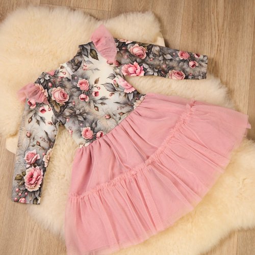 Elegantní šaty s květinovým vzorem a tylovou mašlí na zádech