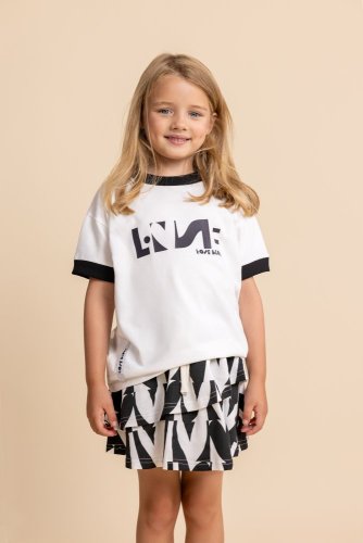 Dívčí tričko „Černobílá pohoda“ – styl a pohodlí v jednom.