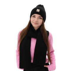 Elegantní černá zimní šála Loretta z merino vlny