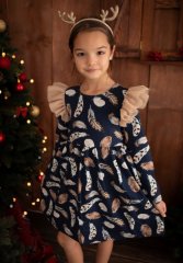 Stylové a pohodlné šaty s něžným peříčkovým vzorem