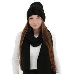 Elegantní dámský set čepice a šály – ideální na zimu