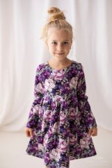 Elegantní květinové šaty pro malé parádnice