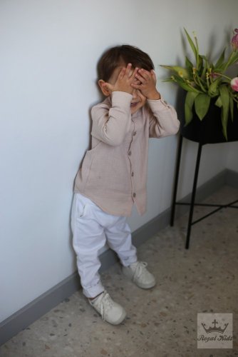 Elegantní béžová košile pro chlapce všech věkových kategorií