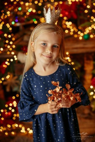 Slavnostní boho šaty s jemným hvězdným vzorem