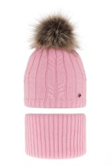 Dívčí čepice a tunel Amaltea 