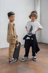 Stylové bílé tričko s vlkem MashMnie Stylové bílé tričko s vlkem MashMnie